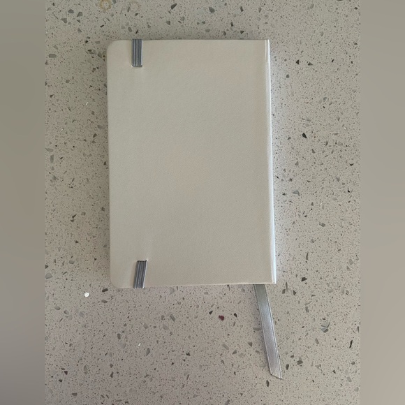 Michele Notebook - Picture 3 of 4